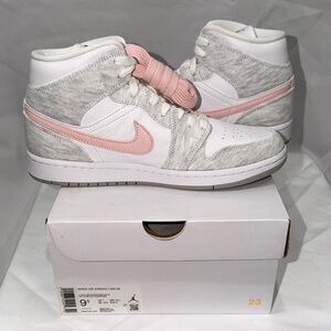 Jordan Women's Pink and Gray Sneakers